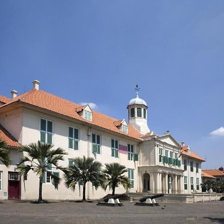 Madu Inn Jakarta Exteriör bild